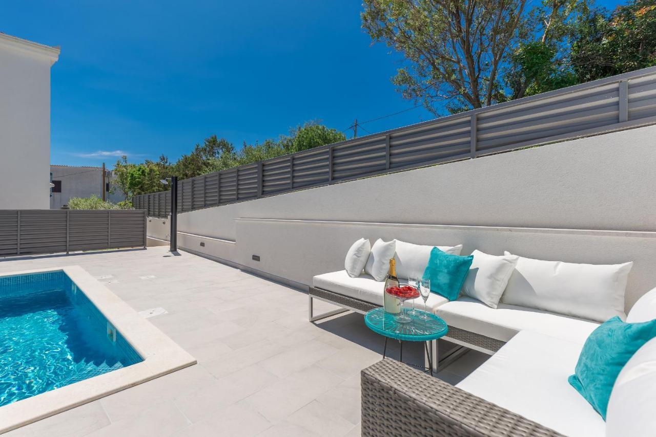 Villa Miholina - With Heated Swimming Pool Trogir Exterior photo