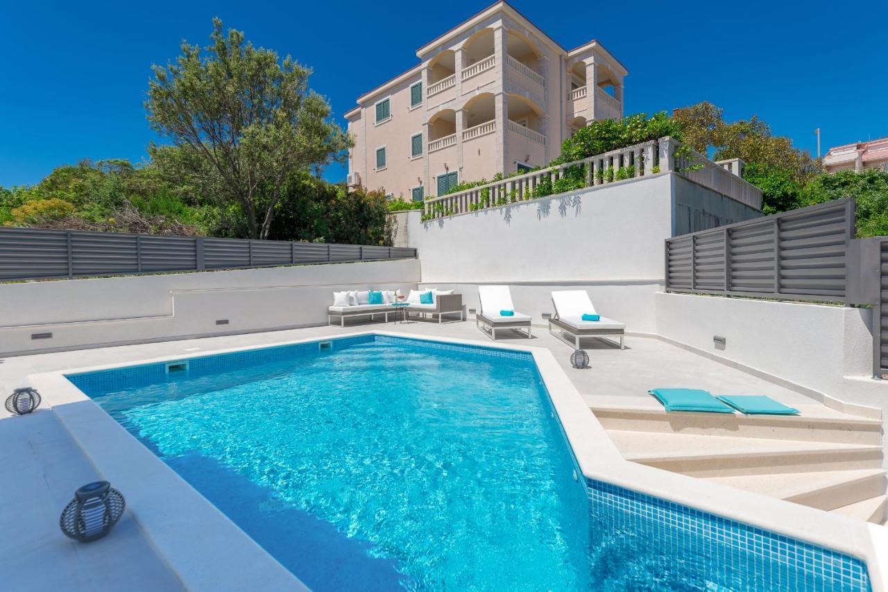 Villa Miholina - With Heated Swimming Pool Trogir Exterior photo